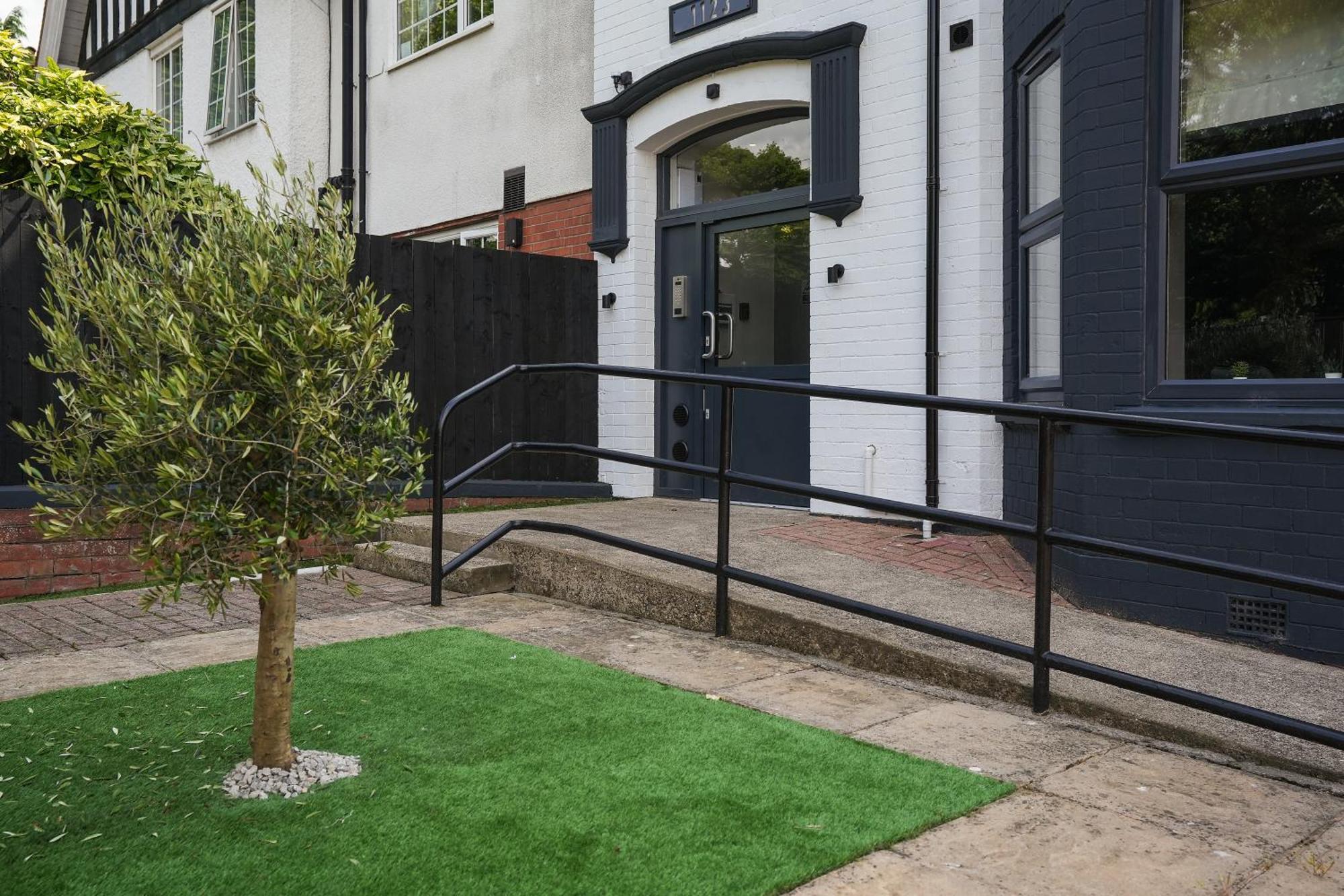The Olive Tree Aparthotel Kingston upon Hull Bagian luar foto